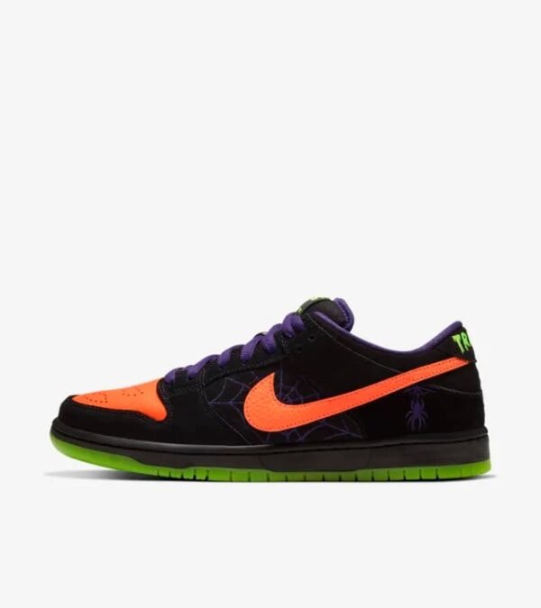 Nike SB Dunk Low Night of Mischief Halloween